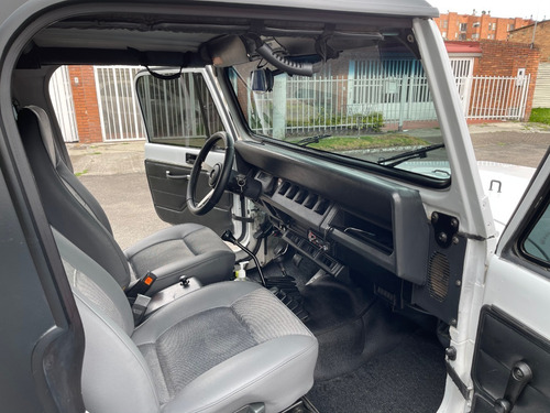 Jeep Wrangler Yj 1993 Hermoso Completamente Original
