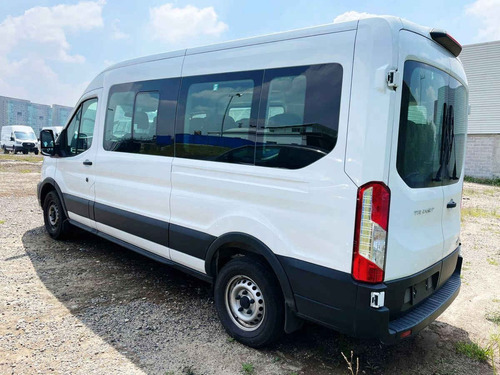 Imagen 4 de 12 de Ford Transit 2021 4p Pasajeros Larga Diesel 2.2l
