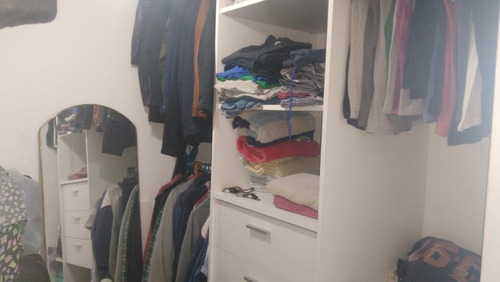 Departamento De 2 Ambientes Al Frente. Ituzaingo. Of 1605