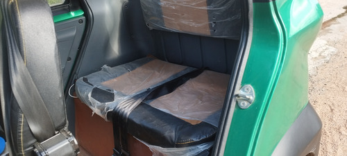 Auto Eléctrico Para 3 Personas