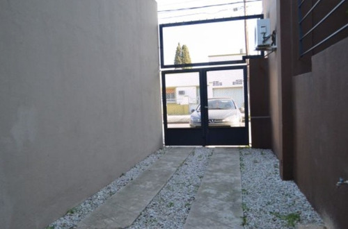 Imagen 2 de 10 de Departamento En Venta En Lanus Oeste