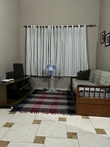 Imagem 8 de 24 de Casa Com Piscina P/temporada Em Ubatuba Ate 10 Pessoas