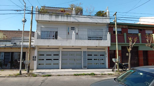 Departamento Tipo Casa En Venta En Sarandi Oeste