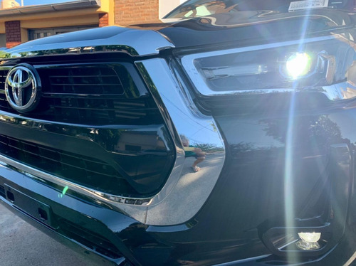 Toyota Hilux 2021 Srv 204hp Entrega Ya 0k Automática Lebenti