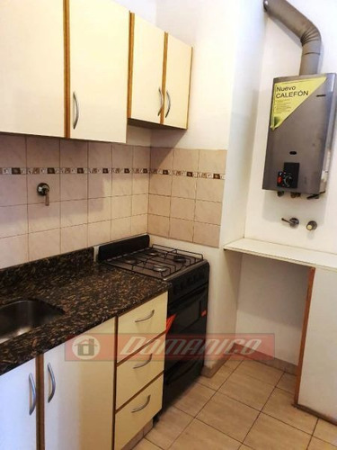Imagen 4 de 9 de Departamento En Venta En Morón
