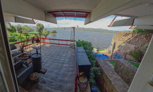 Imagen 7 de 22 de Villa Carlos Paz Casa En Venta Con Lanchera Y Bajada Al Lago