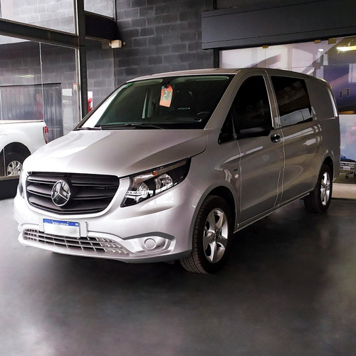 Imagen 1 de 23 de Mercedes Benz Vito Plus 111cdi Vidriado