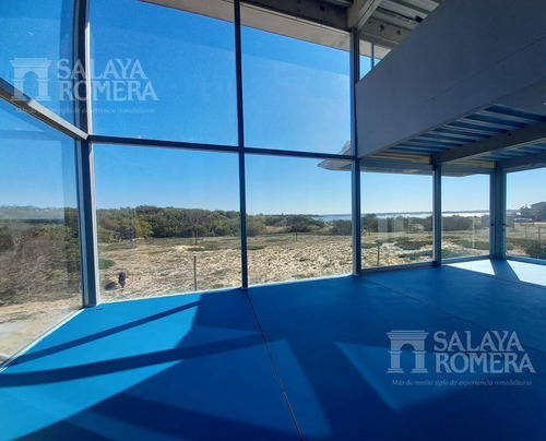 Imagen 4 de 17 de Venta - Casa - Santa Monica, Vista Al Mar