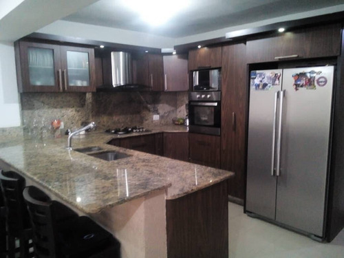 Imagen 7 de 14 de Townhouse En Venta Urb El Rincón-naguanagua Cod.130363