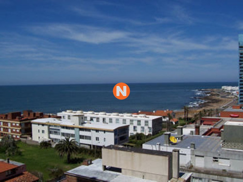 Apartamento En Venta Y Alquiler, Peninsula, Punta Del Este, 2 Dormitorios.