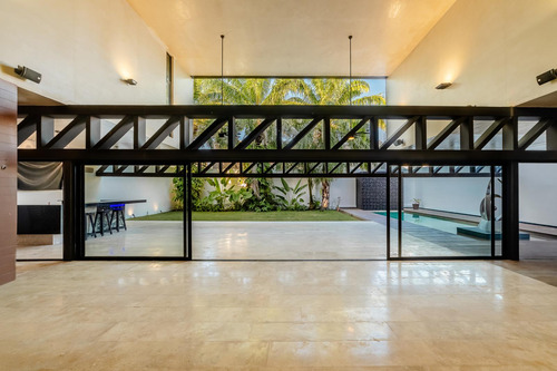 Casa En Venta Merida, Fraccionamiento Montecristo, Entrega Inmediata.