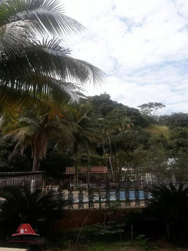 Imagem 4 de 30 de Sítio Com 6 Dormitórios Em Santíssimo-rj - Si0001