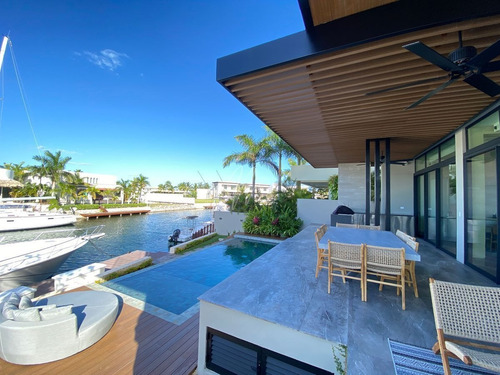 Imagen 11 de 30 de Casa En Venta En Cancun, Puerto Cancun Los Canales