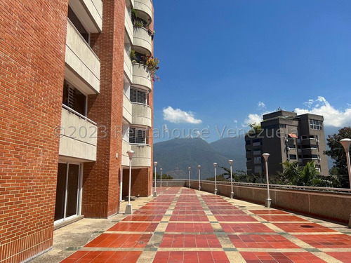 Yf Apartamento En Venta En Colinas De Bello Monte 24-14303 Merw