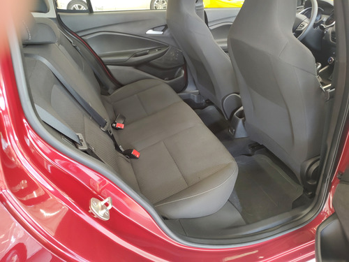 Chevrolet Onix plus 1.0 Lt 4p