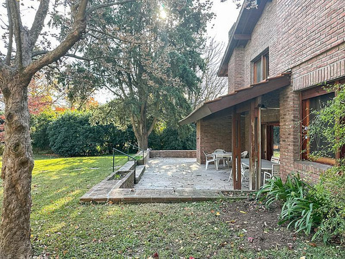 Excelente Casa En Venta Con Vista Al Golf