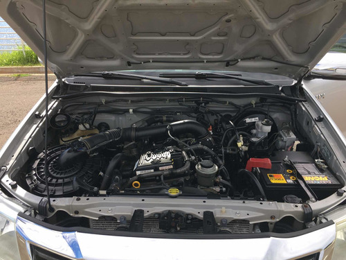 Imagem 4 de 12 de Toyota Hilux 2015 2.7 Srv Cab. Dupla 4x4 Flex Aut. 4p