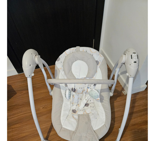 Silla Mecedora Para Bebé Carestino  Electrónica Beige