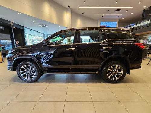 Toyota Fortuner 2.8 Diesel Srv 4X4 At