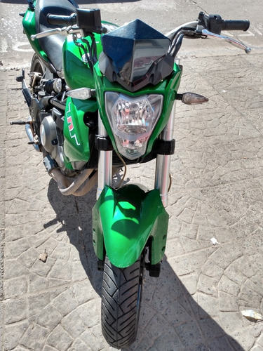 Imagen 2 de 3 de Benelli Tmt 300