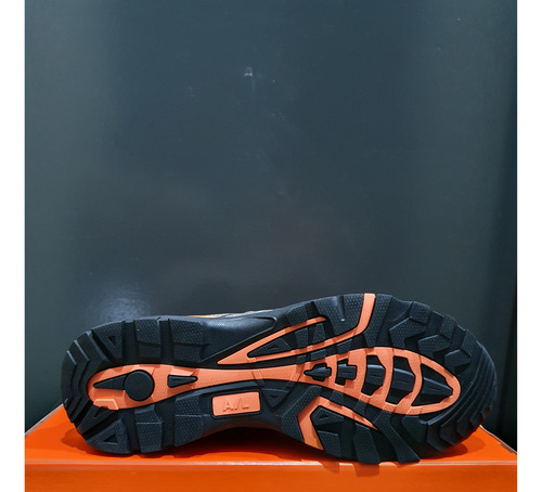 Zapatilla Ombu Aire Libre Everest Trekking Marron Talle 42