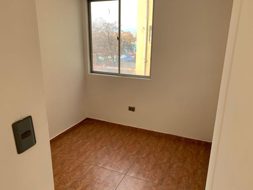 Arriendo Dpto 3d+2b+est En Santiago