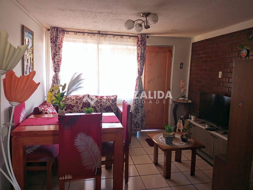 Venta Departamento En Lo Prado, 2 Dormitorios, 1 Baño