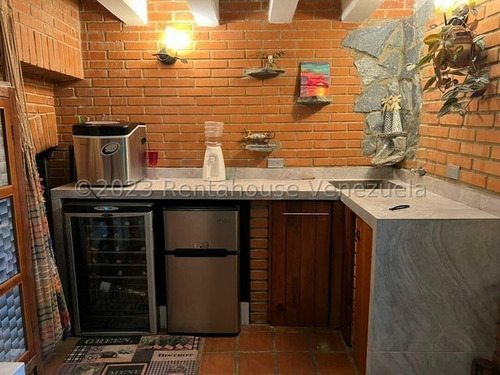 Imagen 4 de 12 de Town House En Venta En La Boyera