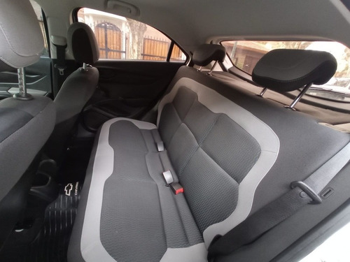 Imagen 13 de 15 de Chevrolet Onix Nafta 1.4 Lt Año 2015