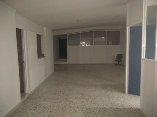 Arriendo Casa Comercial El Poblado - Barranquilla