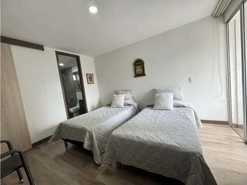 Venta De Apartamento En Calasanz, Espacioso Y Excelente Ubicación