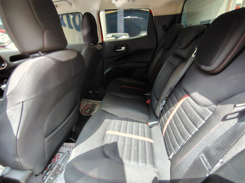 Fiat Toro 1.8 16v Freedom Flex 4x2 Aut. 4p