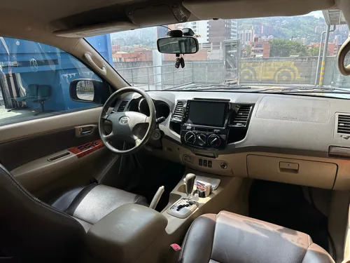 Toyota Fortuner 2.7l 4x2