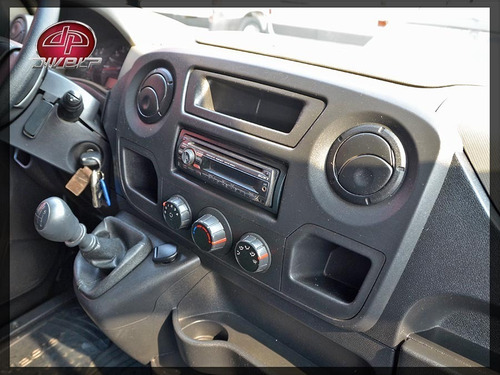 Imagem 11 de 13 de Furgão De Carga Renault Master 2.3 L3h2