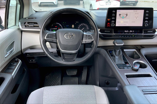 Toyota Sienna 2021