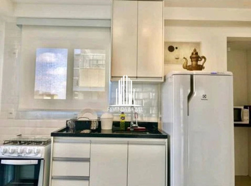 Imagem 3 de 10 de Apartamento Com 1 Dormitório Na Consolação - Lo4547