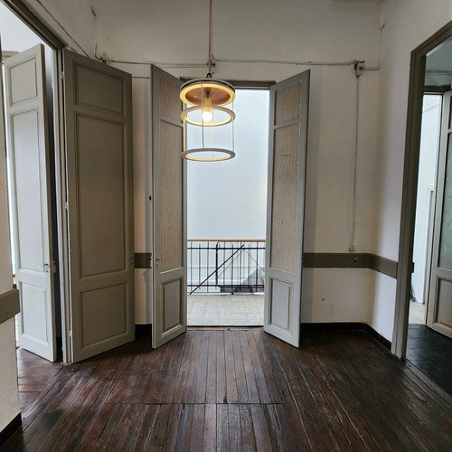 Imagen 8 de 19 de Alquiler Casa De Altos En Codón 2 Dormitorios Y Azotea De Uso Exclusivo.