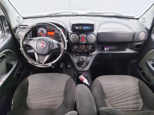 Fiat Doblo 1.8 MPI ESSENCE 7L 16V FLEX 4P MANUAL