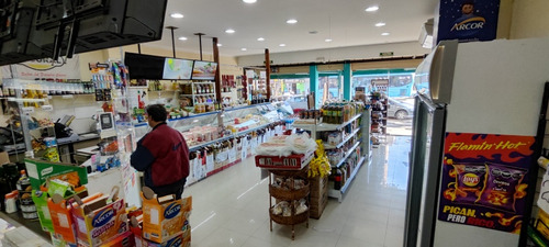 Importante Fiambreria ( Excelente Ubicación En Rosario)