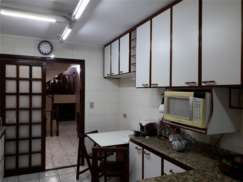 Imagem 8 de 22 de Sobrado À Venda, 3 Quartos, 1 Suíte, 3 Vagas, Las Vegas - Santo André/sp - 40103