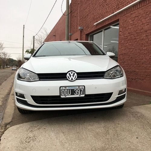 Imagen 2 de 5 de Volkswagen Golf 2015 1.4 Comfortline Tsi Dsg