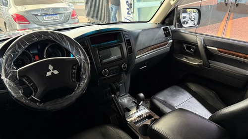 Mitsubishi Pajero Full 3.2 Hpe Aut. 5p