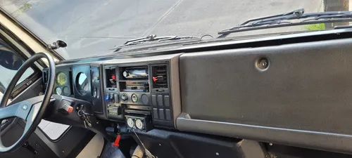 Ford Cargo 1517 Con Portavolquete Unico Impecable