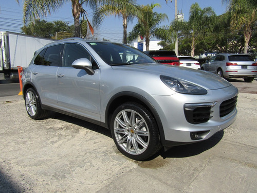 Porsche Cayenne 4.2 Diesel S At