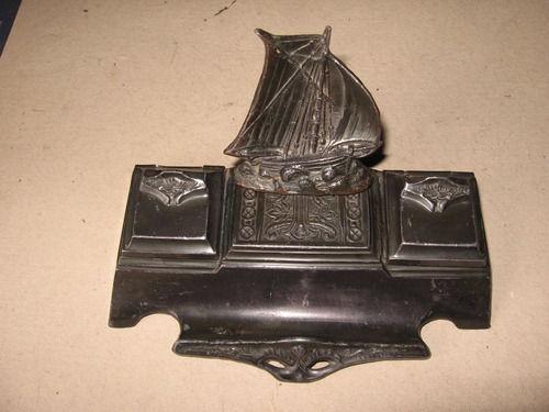 Antiguo Tintero De Peltre - C 1940