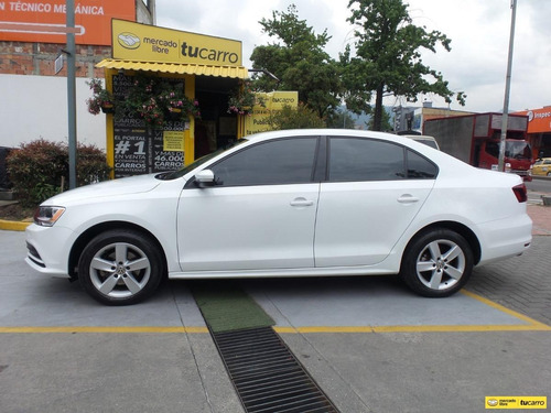 Imagen 5 de 25 de Volkswagen Jetta Trendline