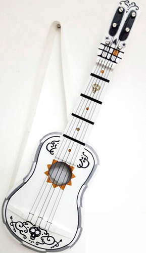 Guitarra Coco2 A 6 Años Sin Personalizar Con Correa Y Pua