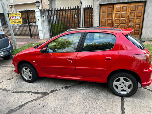 Imagen 7 de 19 de Peugeot 206 2008 2.0 Hdi Xs Premium