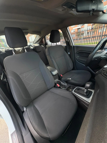 Ford Fiesta Sportback se automatico