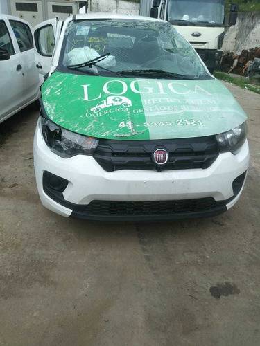 Imagem 1 de 6 de Sucata Fiat Mobi Branco 2018/2019 1.0 Para Retirada De Peças